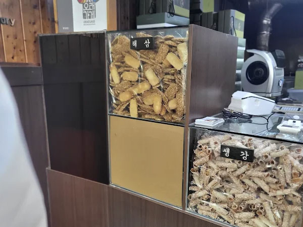 용산구 김용안과자점 내부 인테리어