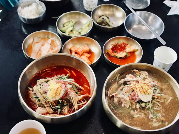 진주시 하연옥 대표 음식