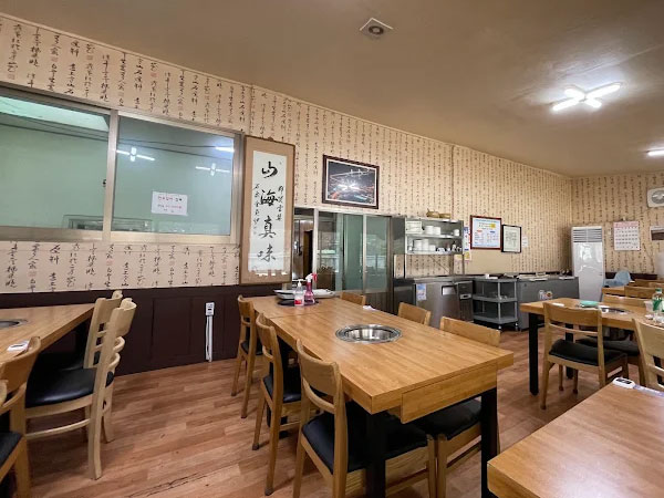 포천시 이동부산갈비 내부 인테리어