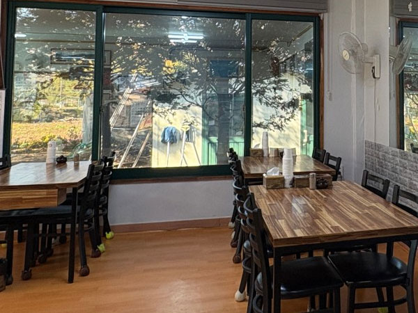 연천군 고려설렁탕 내부 인테리어