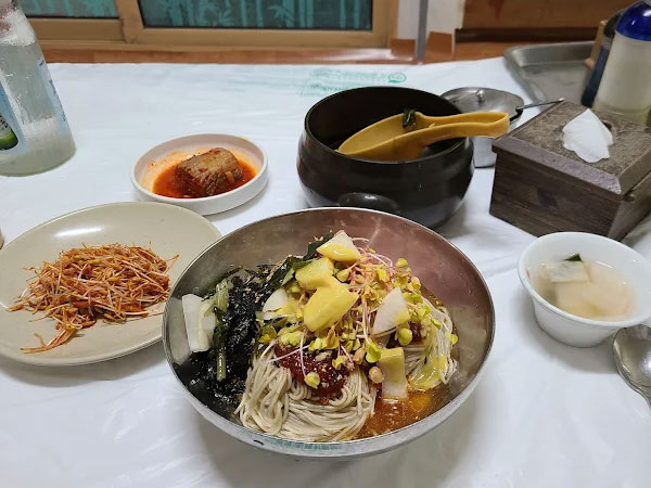 춘천시 대룡산닭갈비 막국수 대표 음식