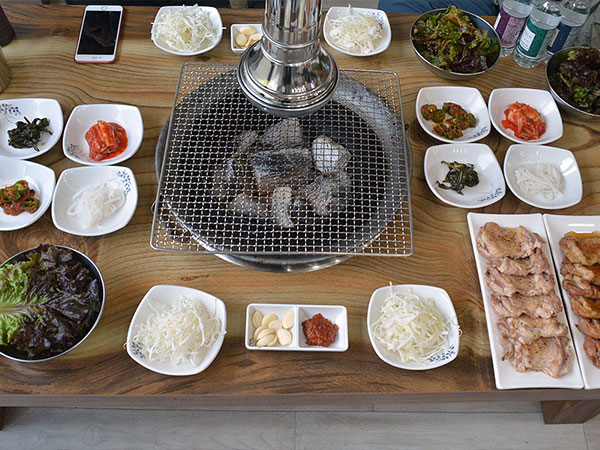 춘천시 형제숯불닭갈비 대표 음식