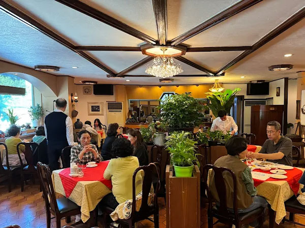 춘천시 함지레스토랑 내부 인테리어