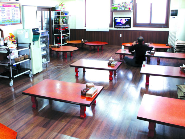 청주시 흥덕구 옥산장날순대 내부 인테리어