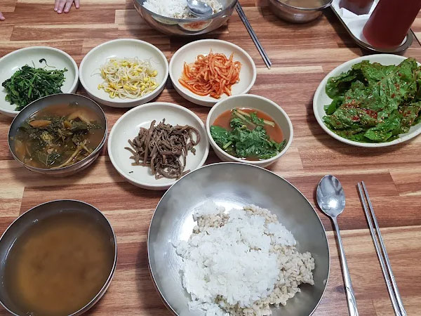 청주시 상당구 신송보리밥 대표 음식