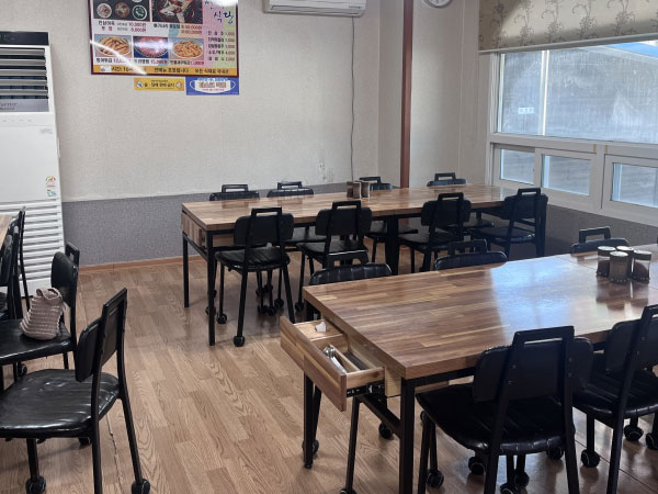 영동군 선희식당 내부 인테리어