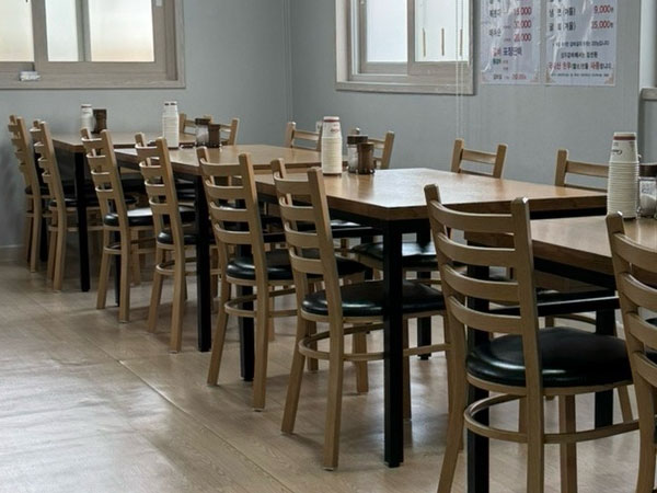 예산군 삼우갈비 내부 인테리어