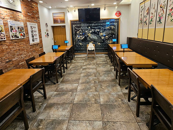순천시 건봉국밥 내부 인테리어