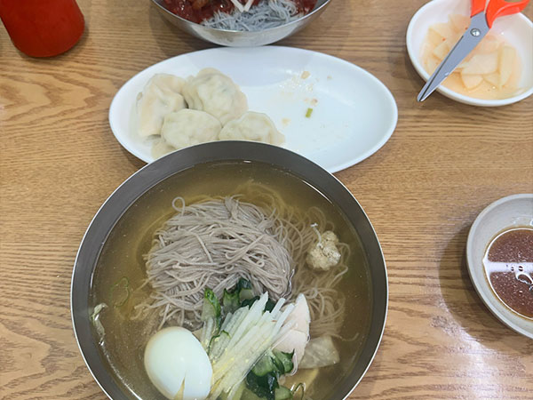 중구 부산안면옥 대표 음식