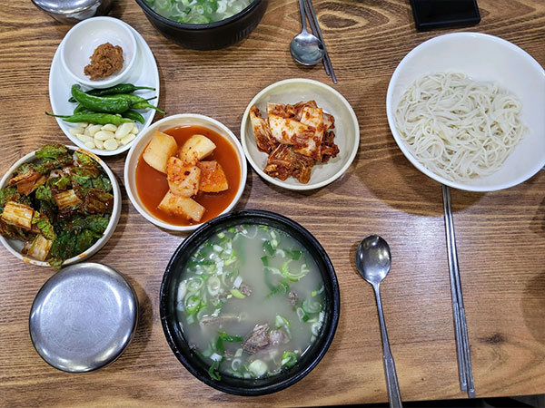 중구 마산설렁탕 대표 음식