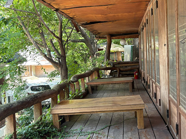 군위군 시골밥상 내부 인테리어