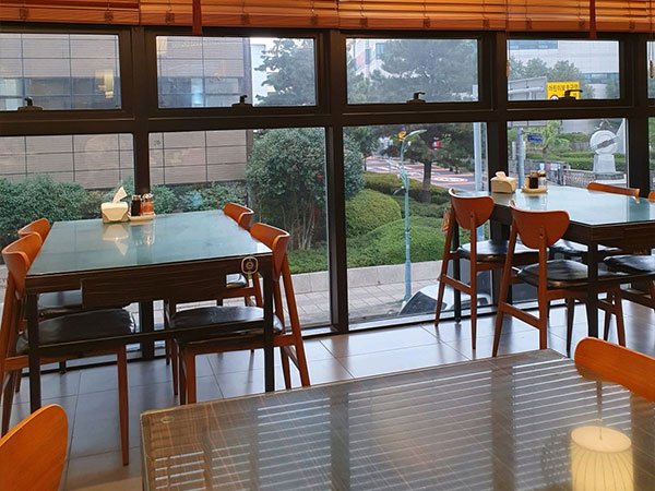 제주시 북경반점 내부 인테리어