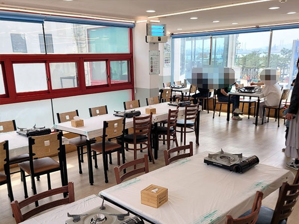 포항시 북구 마라도회식당 내부 인테리어