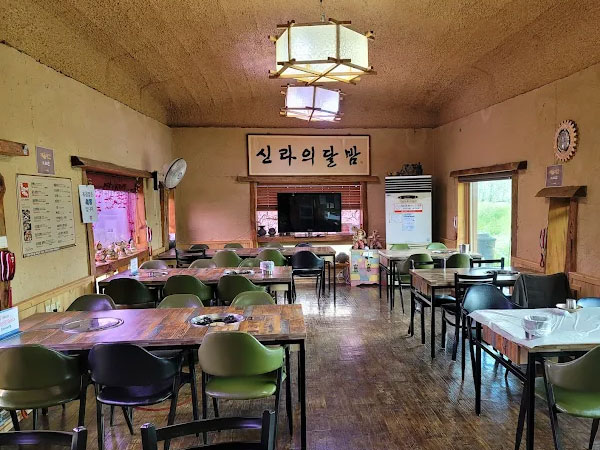 경주시 토함산식당 내부 인테리어