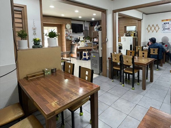 안동시 옥동손국수 내부 인테리어