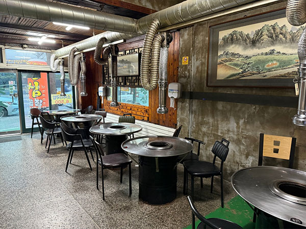 김천시 청심식당 내부 인테리어