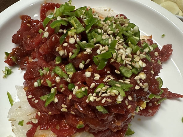 구미시 팔공식육식당 육회