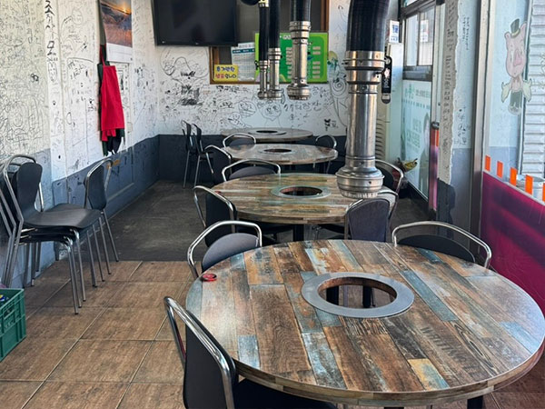 구미시 산동식당 내부 인테리어