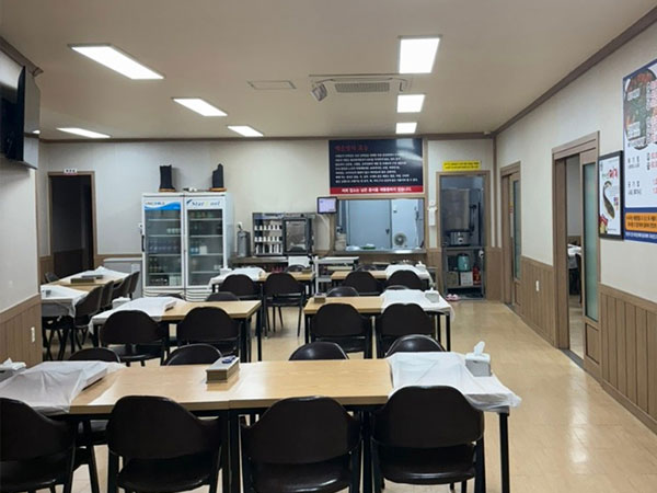 구미시 맛자랑매운탕 내부 인테리어