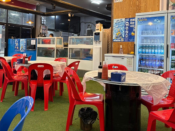 경산시 온나횟집 내부 인테리어