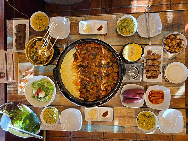 경산시 마당닭갈비 대표 음식