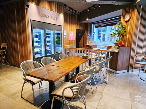 영주시 태극당 내부 인테리어