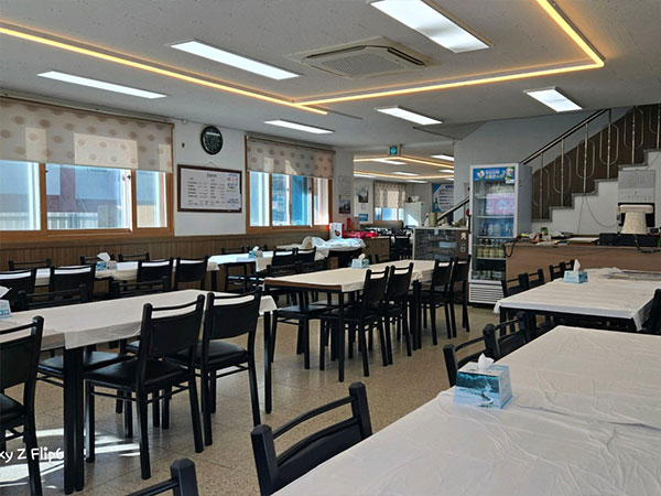 영주시 종점식당 내부 인테리어