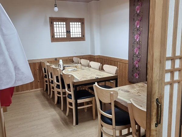 영주시 현대한정식 내부 인테리어