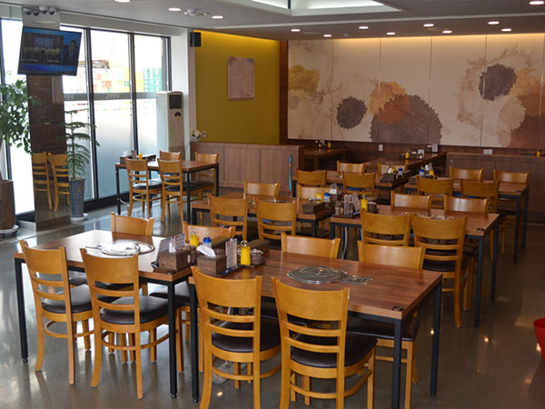 영주시 우정면옥 내부 인테리어