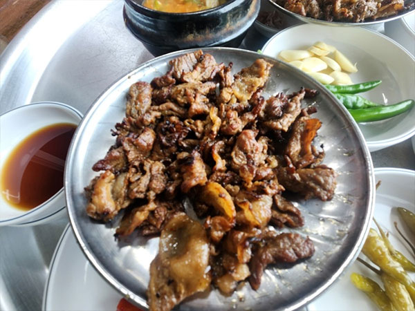 영천시 단골석쇠불고기 석쇠불고기