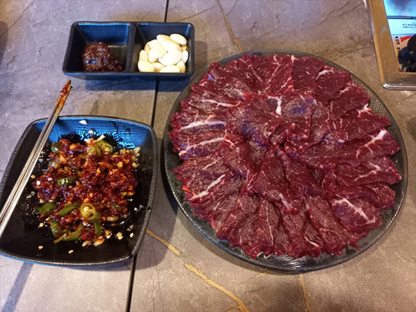 영천시 영풍대말식육식당 육사시미(뭉티기)