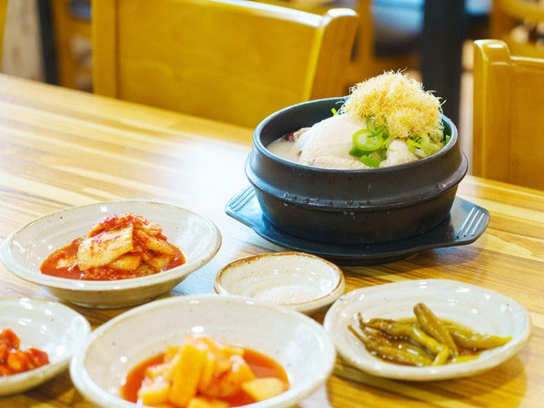 백제삼계탕 산삼배양근삼계탕