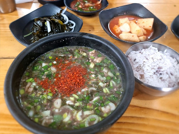 가시식당 몸국
